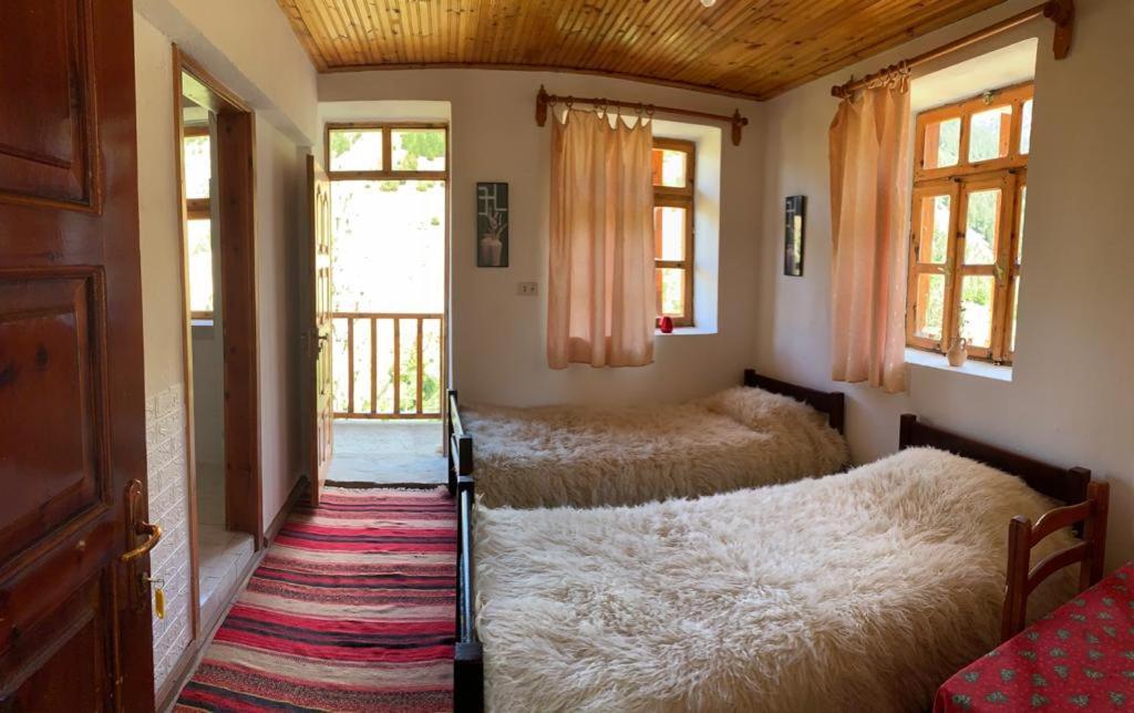 Grabove e Siperme Hotel Grabova מראה חיצוני תמונה