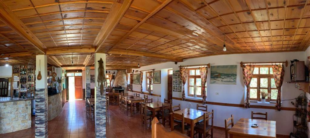 Grabove e Siperme Hotel Grabova מראה חיצוני תמונה